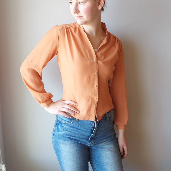 Vintage 50s/60s Orange Sheer Pearl Button-Up Pleated Shirt - Picture 5 of 16